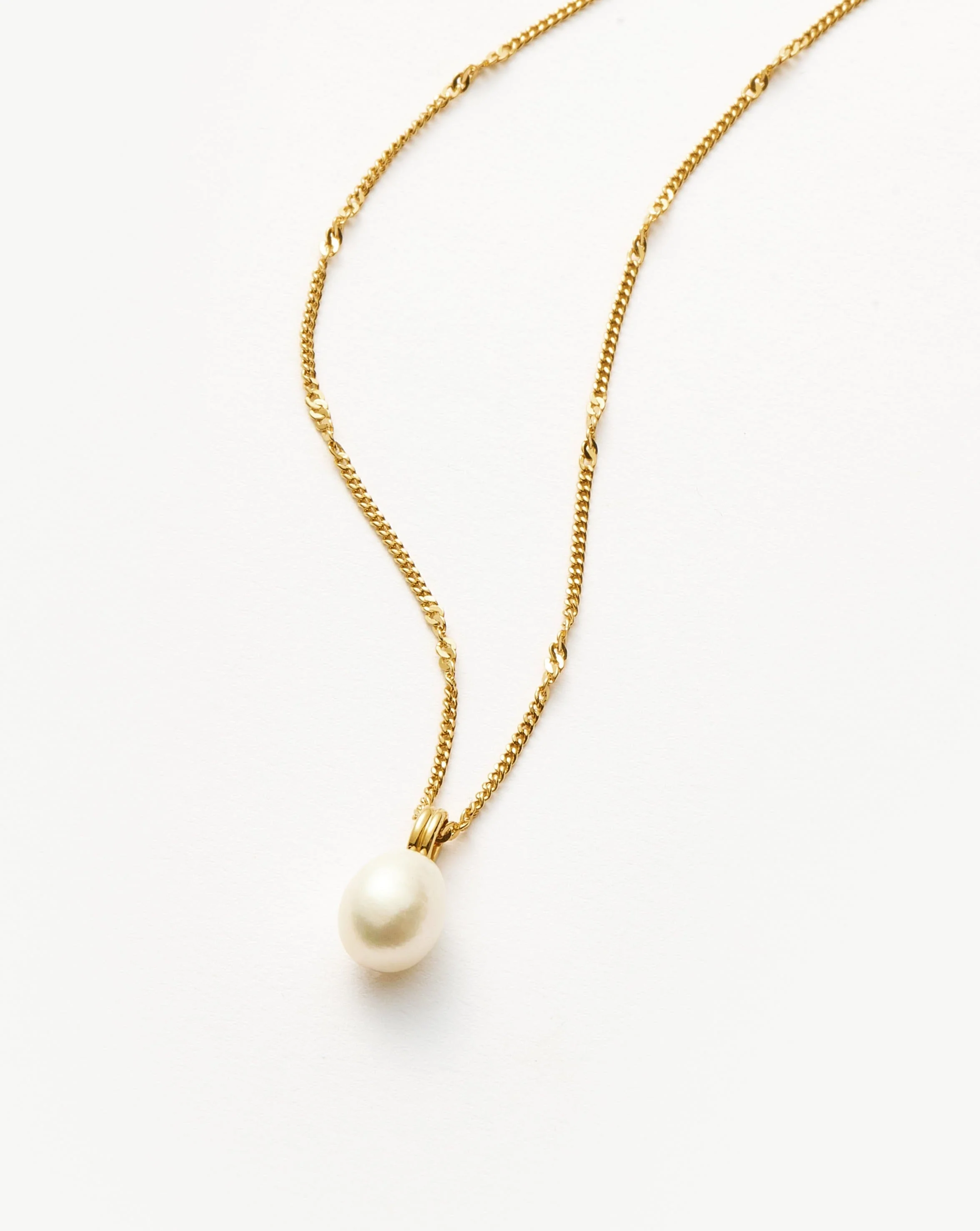 Baroque Pearl Twisted Chain Necklace | 18ct Gold Vermeil/Pearl - Image 4