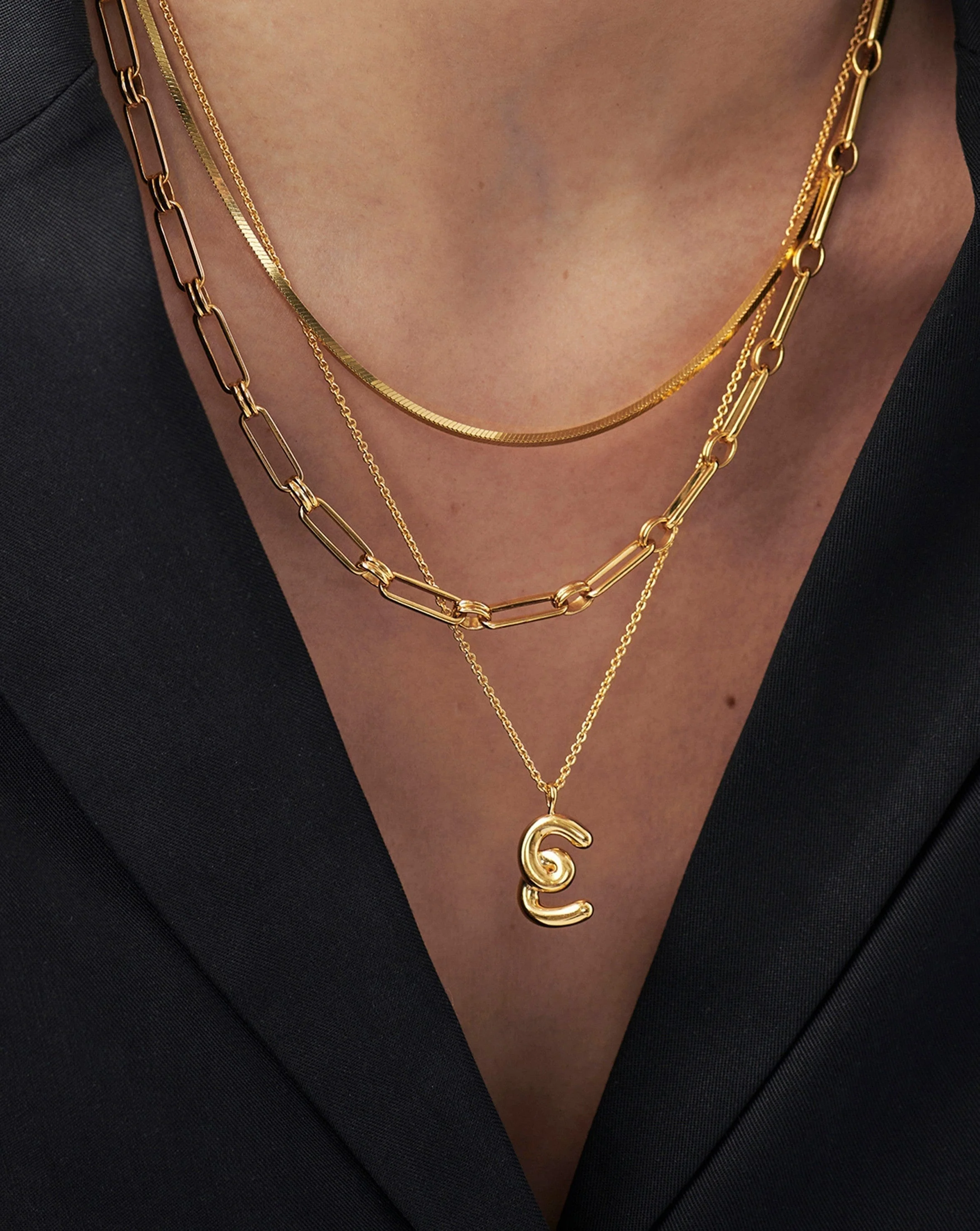 Curly Molten Initial Pendant Necklace - E | 18ct Gold Vermeil - Image 3