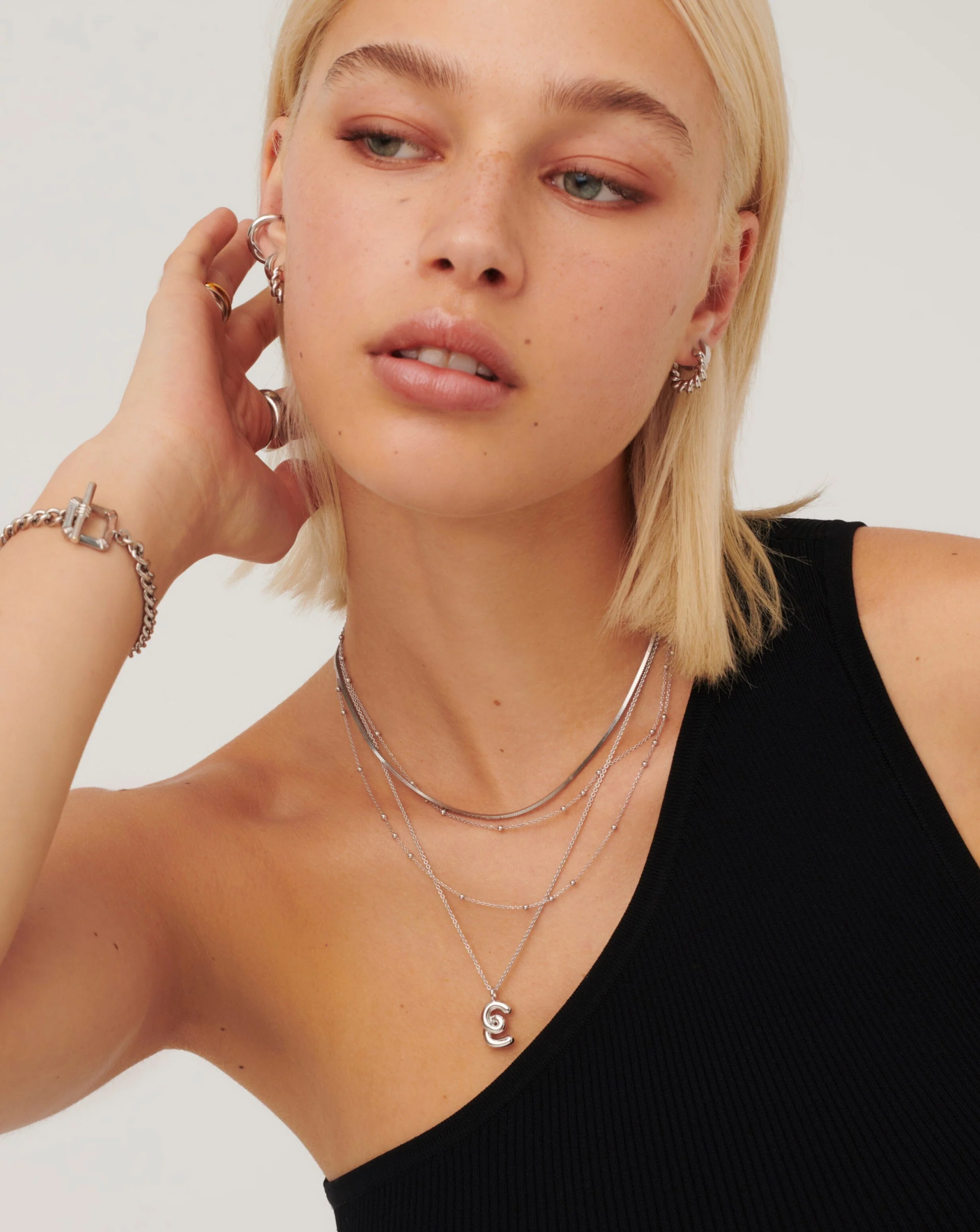 Curly Molten Initial Pendant Necklace - E | Sterling Silver - Image 6