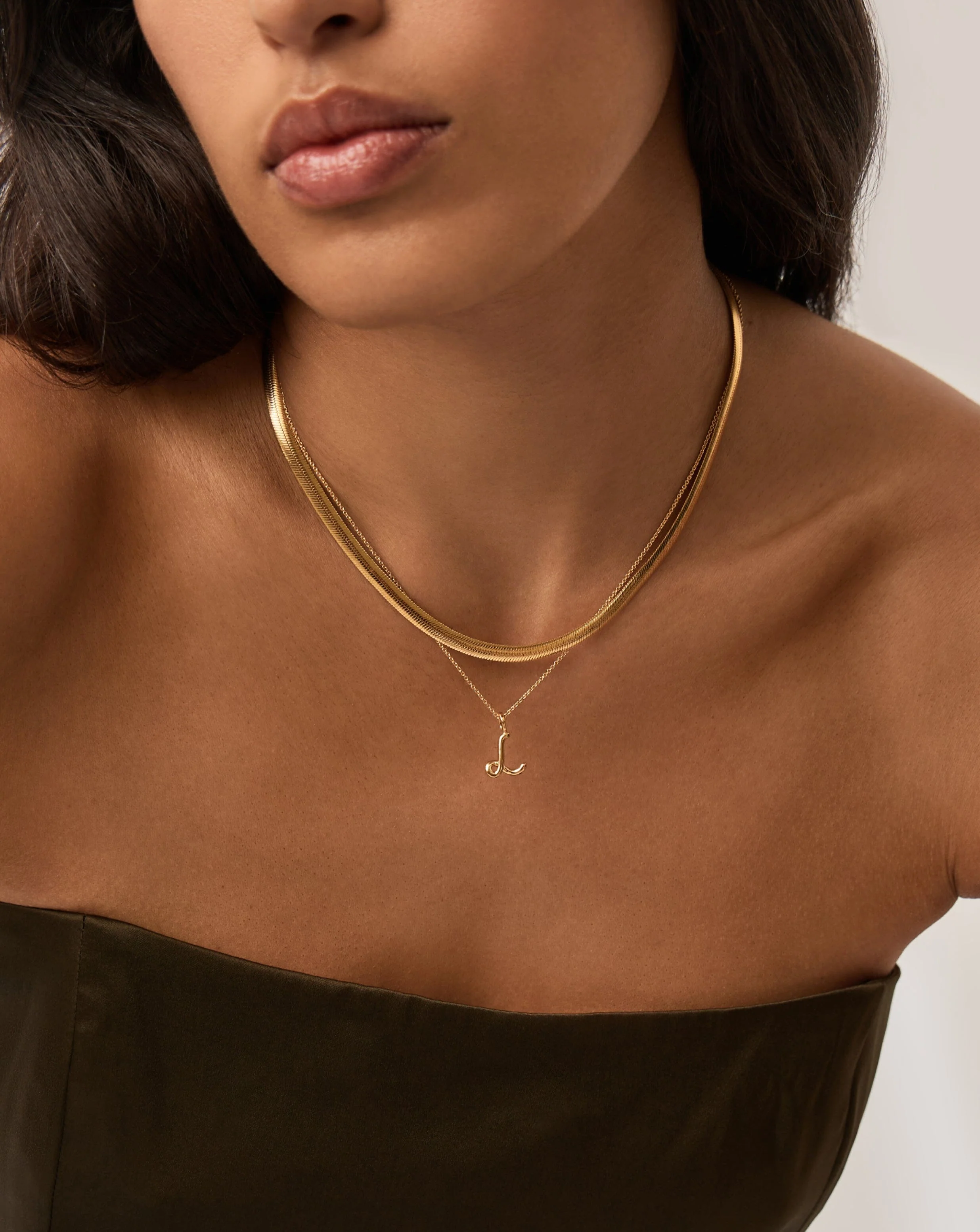 Curly Molten Mini Initial Necklace - L | 18ct Gold Vermeil - Image 6