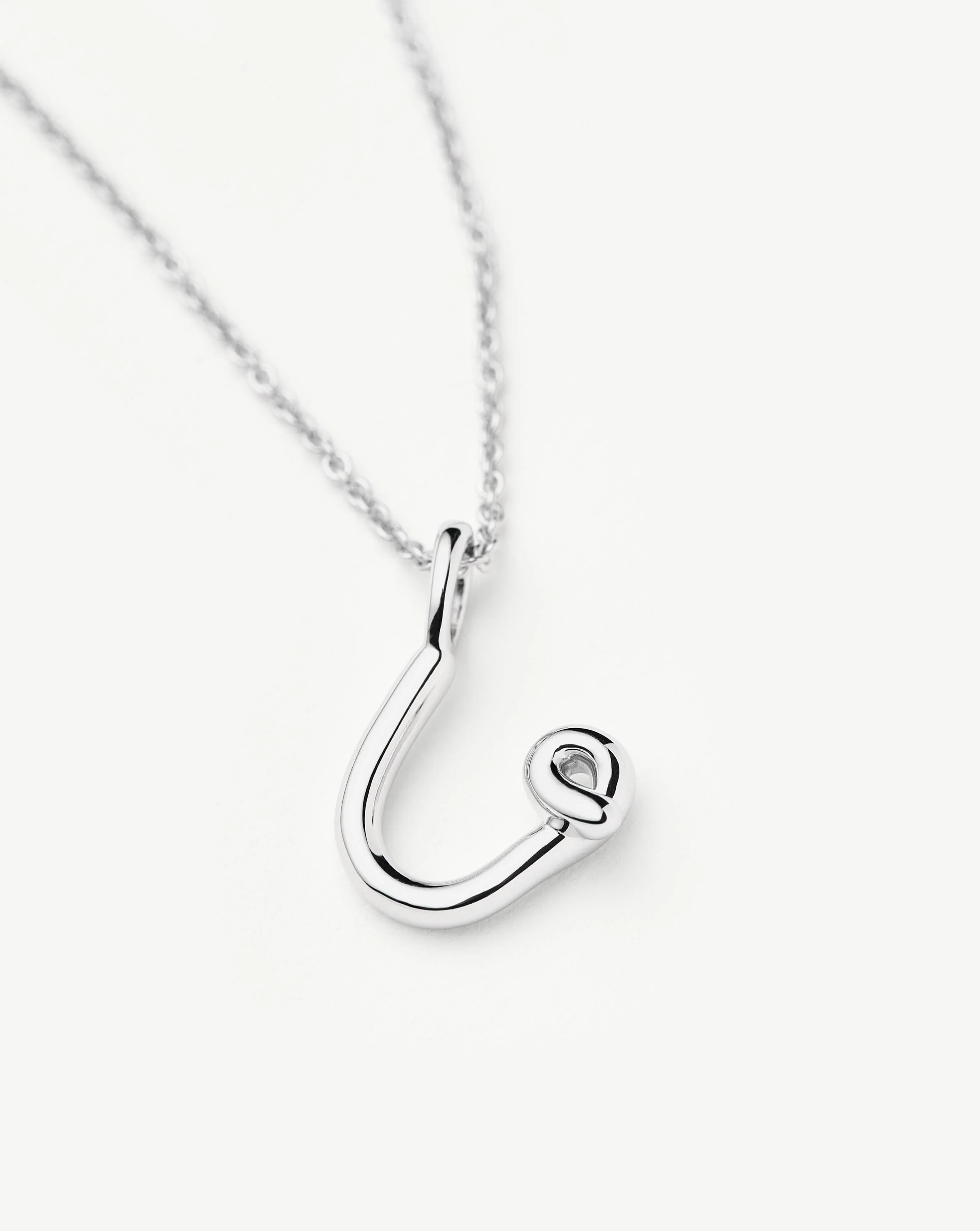 Curly Molten Mini Initial Necklace - U | Sterling Silver - Image 2