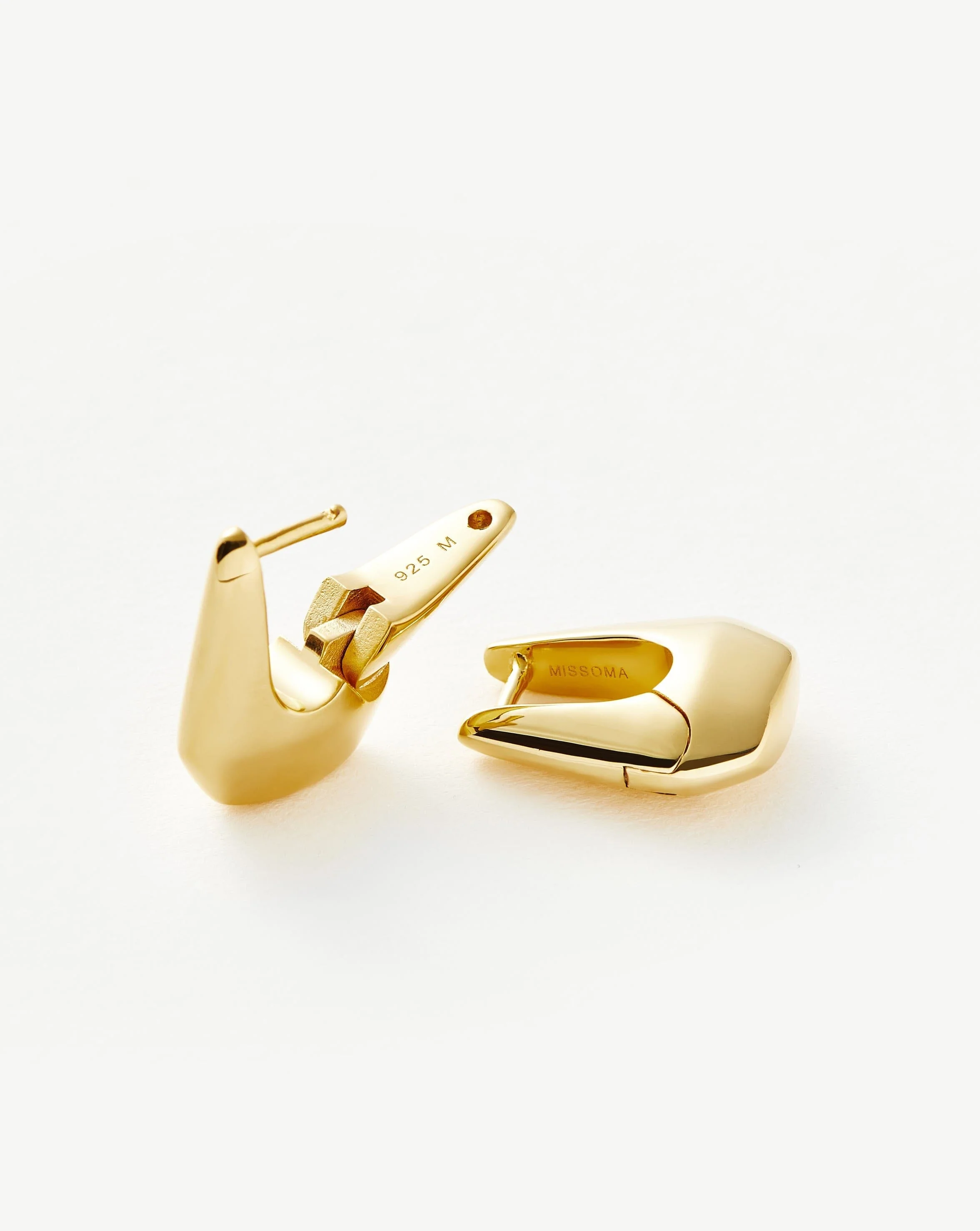 Lucy Williams Arco Small Hoop Earrings | 18ct Gold Vermeil - Image 4
