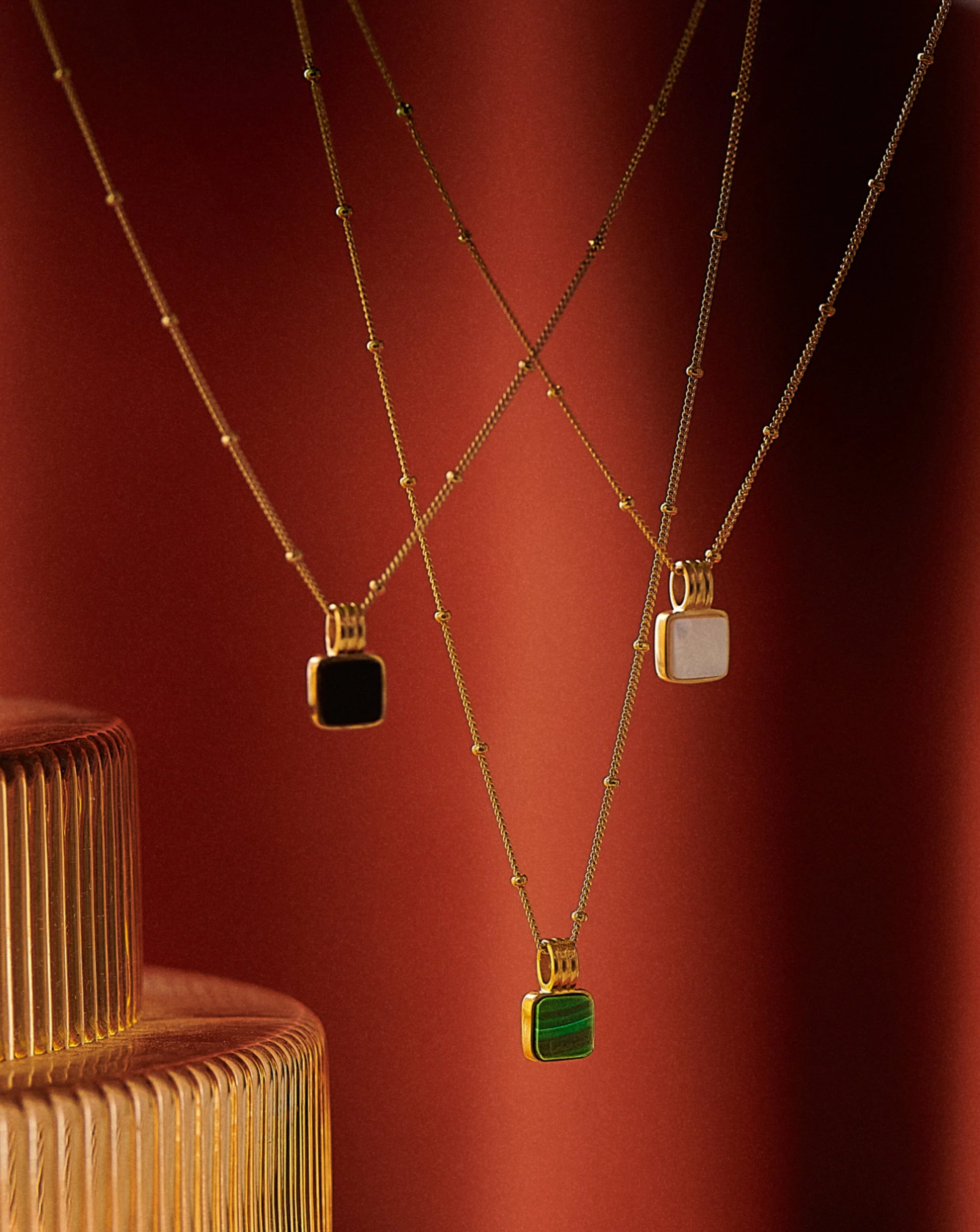 Lucy Williams Square Mother of Pearl Necklace - Image 5