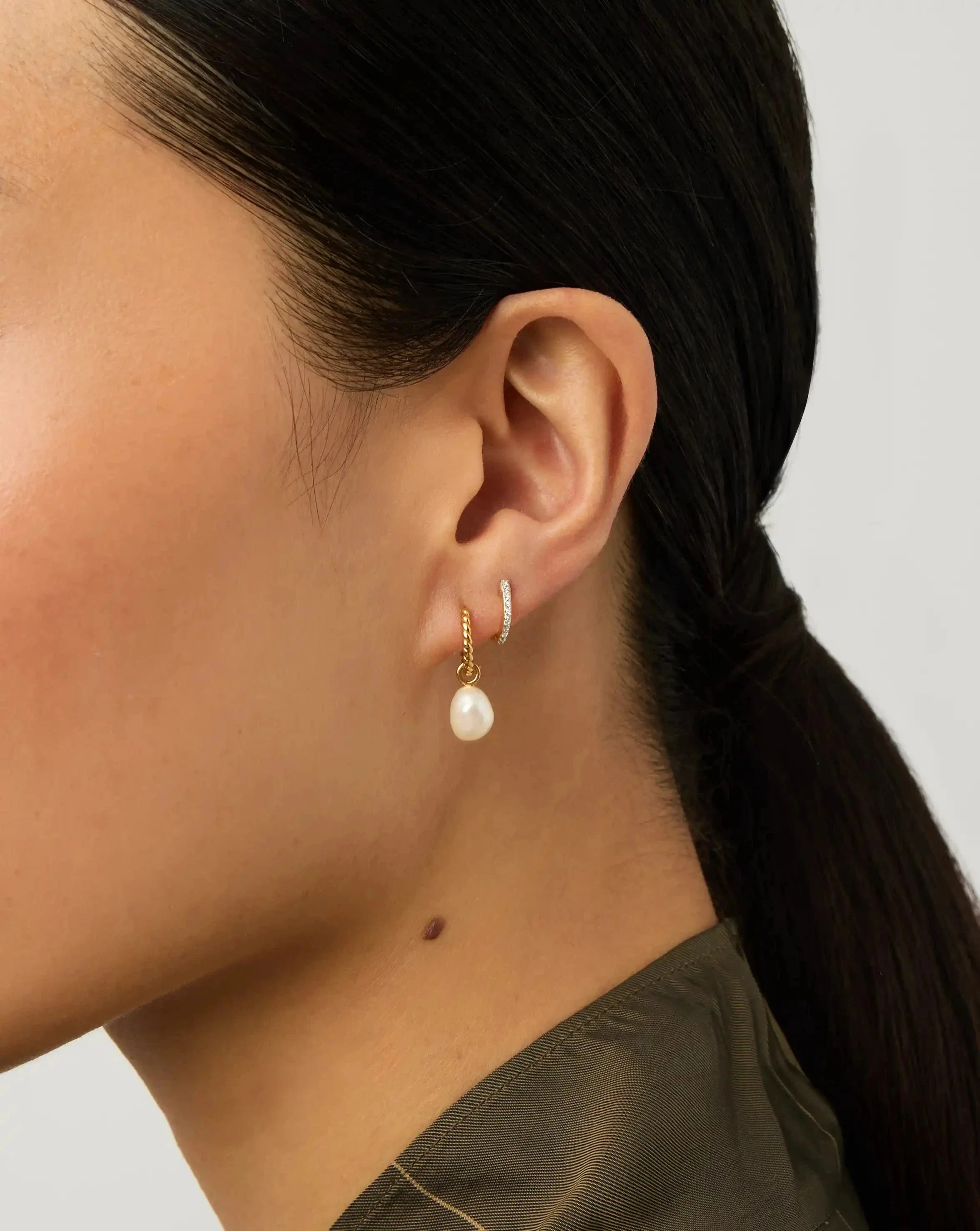 Pearl Twisted Small Drop Hoop Earrings | Gold Plated Vermeil/Pearl - Image 2