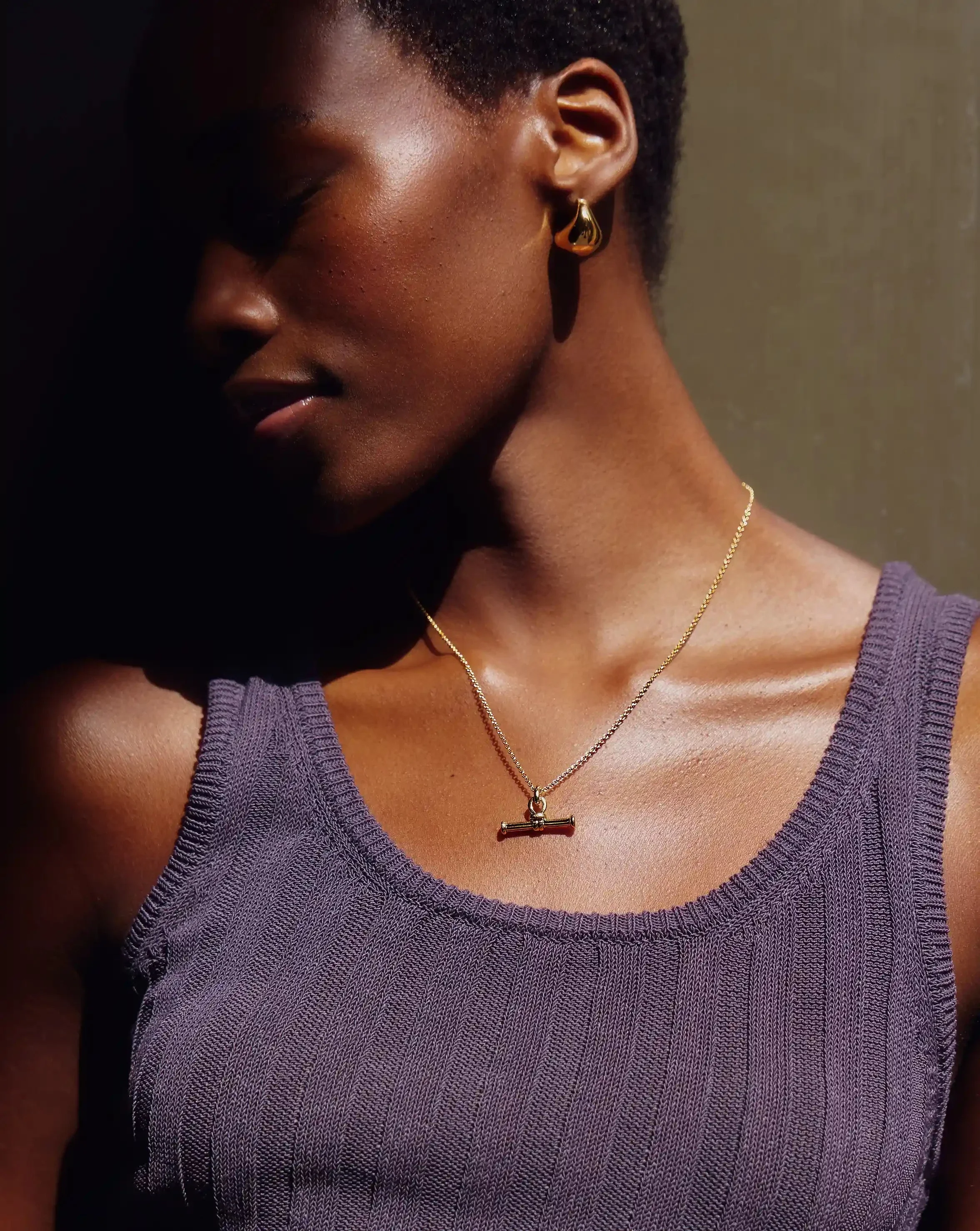Ridge T-Bar Chain Necklace | 18ct Gold Plated - Image 3