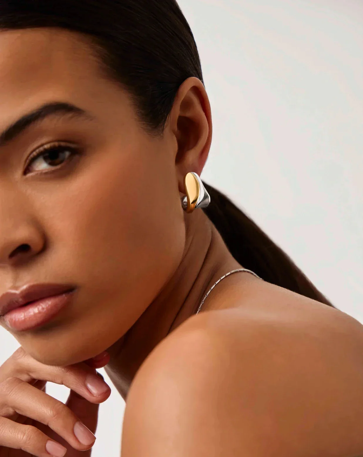 Sculptural Molten Medium Hoop Earrings | Mixed Metal - Image 6